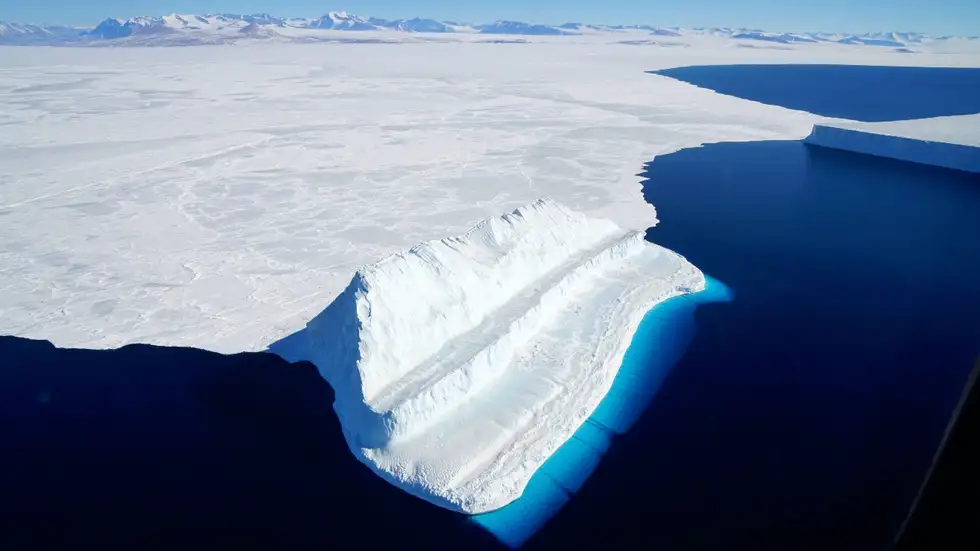 World’s Biggest Iceberg A23a Is Moving And Impacting The Ocean Floor ...